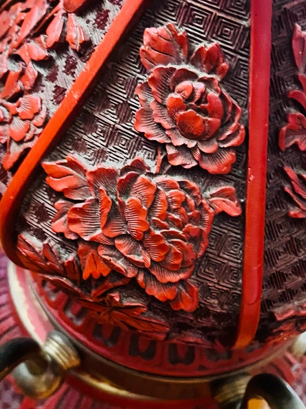 Vintage-Style Red Floral Resin Chandelier Accent by
